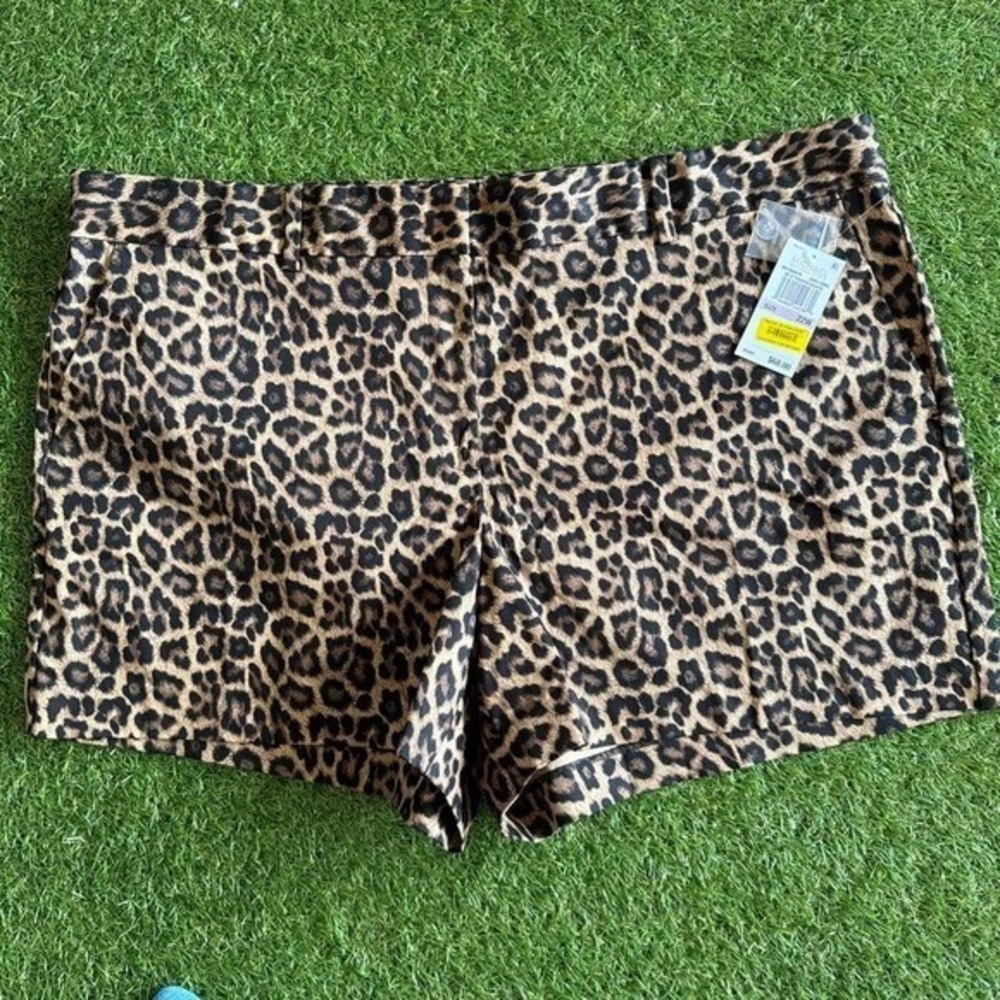 MK Leopard print shorts #leopardprint sz 22